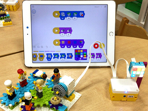 みんなでおどろう